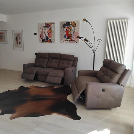 לואינו Appartamento Al Sereno מראה חיצוני תמונה